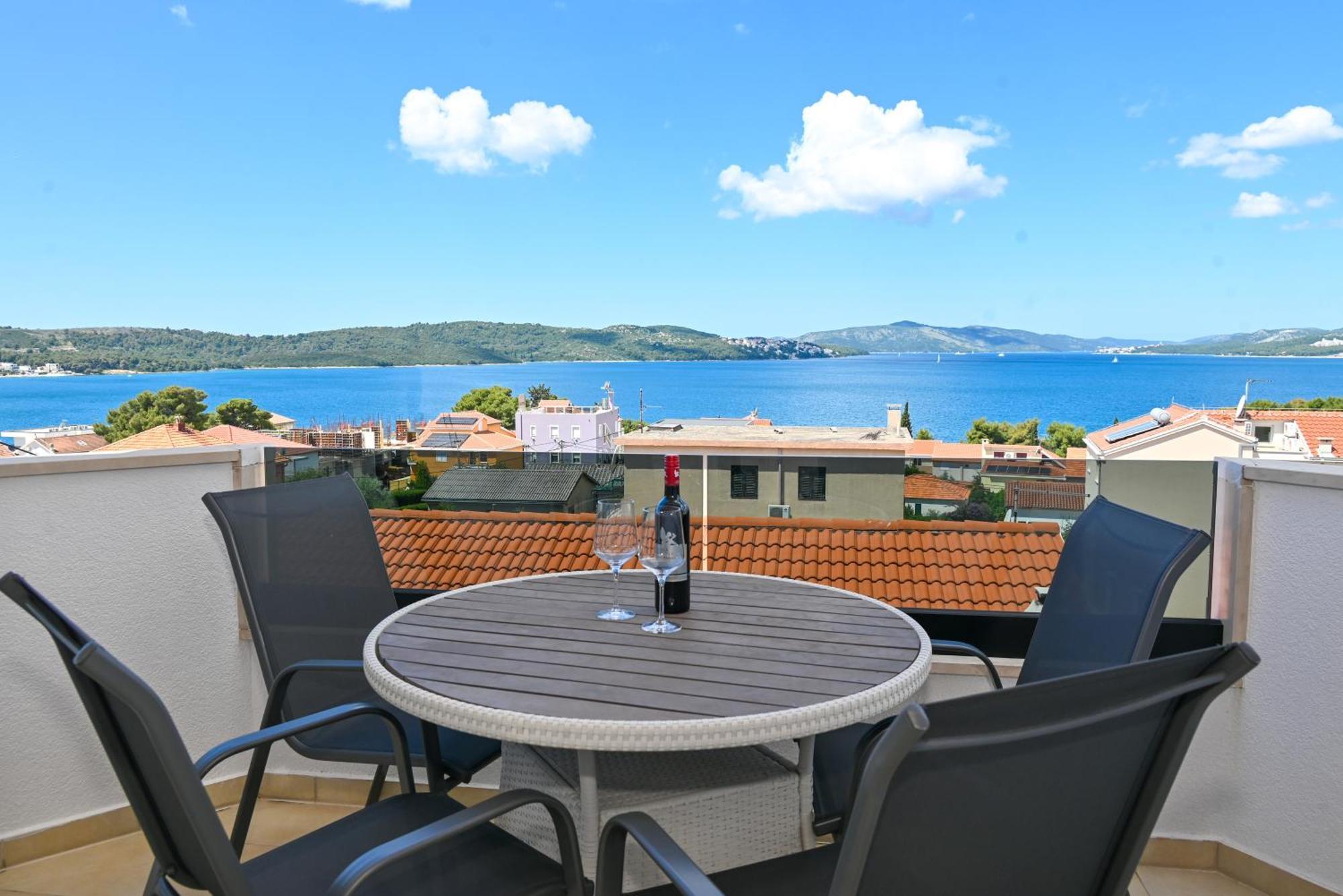 Apartmani- Lastro Trogir Eksteriør billede