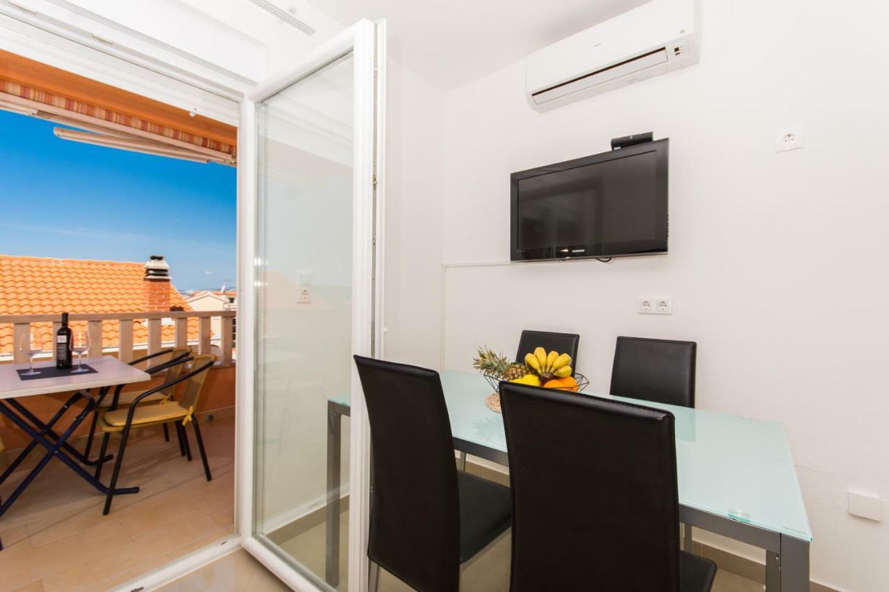 Apartmani- Lastro Trogir Eksteriør billede